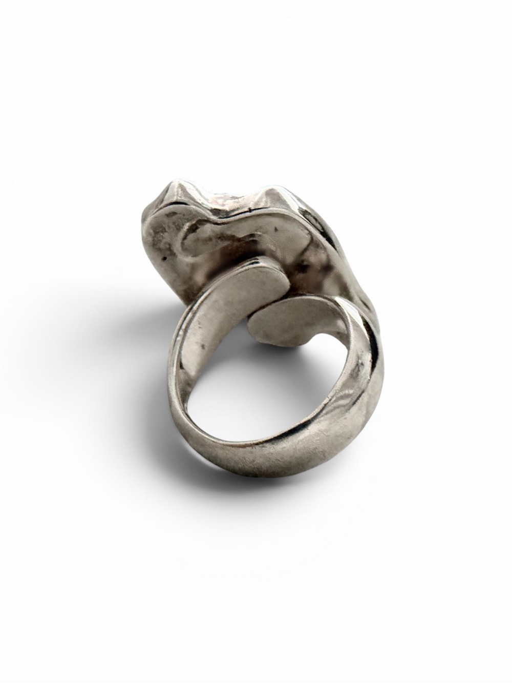 Charles Albert Sterling Silver Biwa Pearl Statement ring - Picture 4 of 5